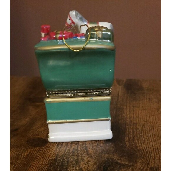 Mr. Christmas Hinged Music Box Sleigh Animated Ornament Joy to the World 2011 - Picture 7 of 12